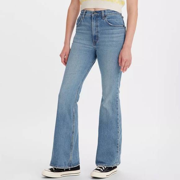 Levi’s 70s High Rise Flare Light Wash Womens Premium Quality Jeans - Picture 1 of 14